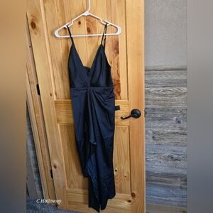 NWT Lulus Brand Black MIDI Split Front  Dress Size M